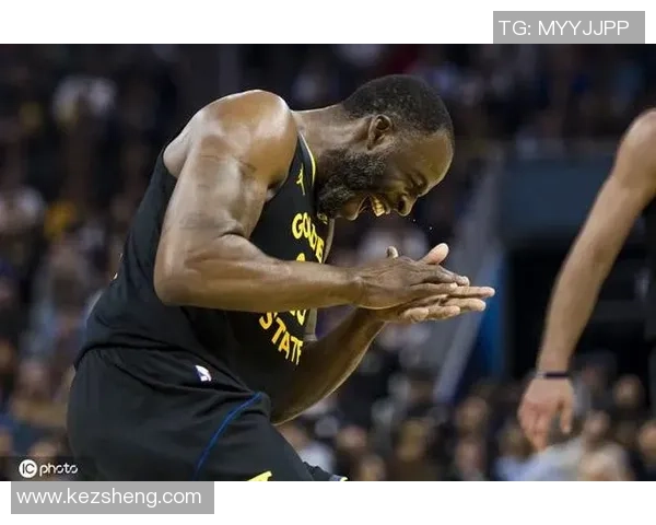 猛龙勇士总决赛经典重播回顾赛场精彩瞬间与战术对决分析