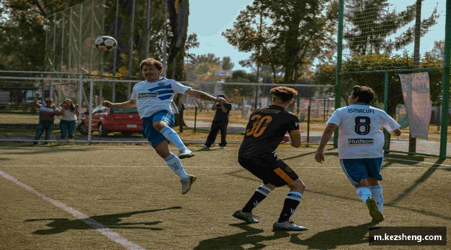 用拼搏成就非凡的人生。